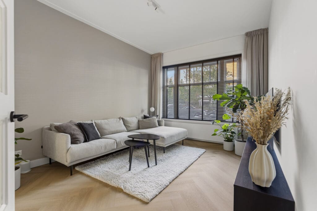 apartments for rent on Haringvlietstraat 5